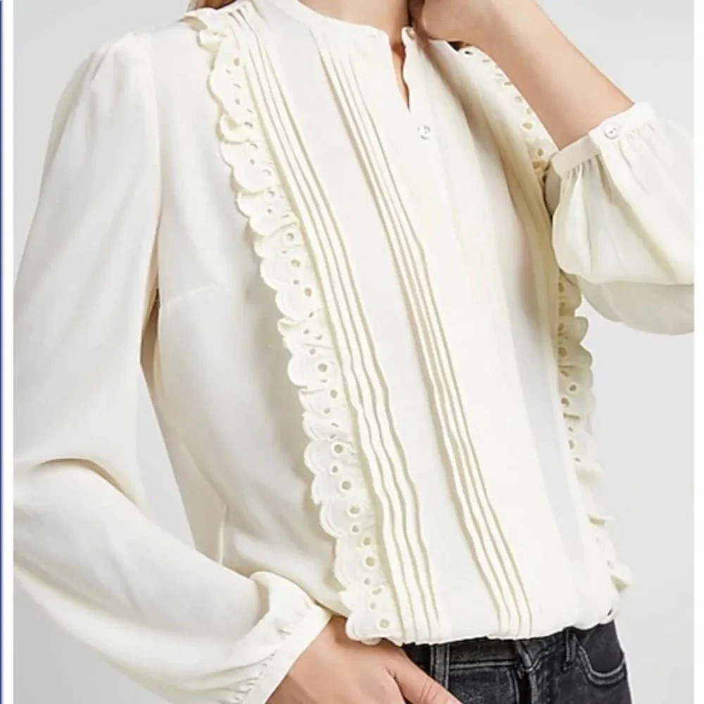 Express Pleated Ruffle button down Shirt-size S - Picture 3 of 4